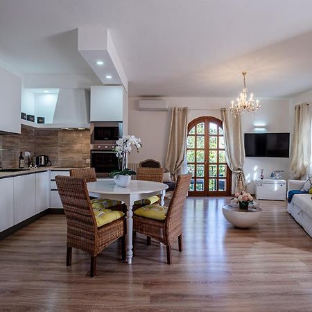 Appartamento San Teodoro Centro Экстерьер фото