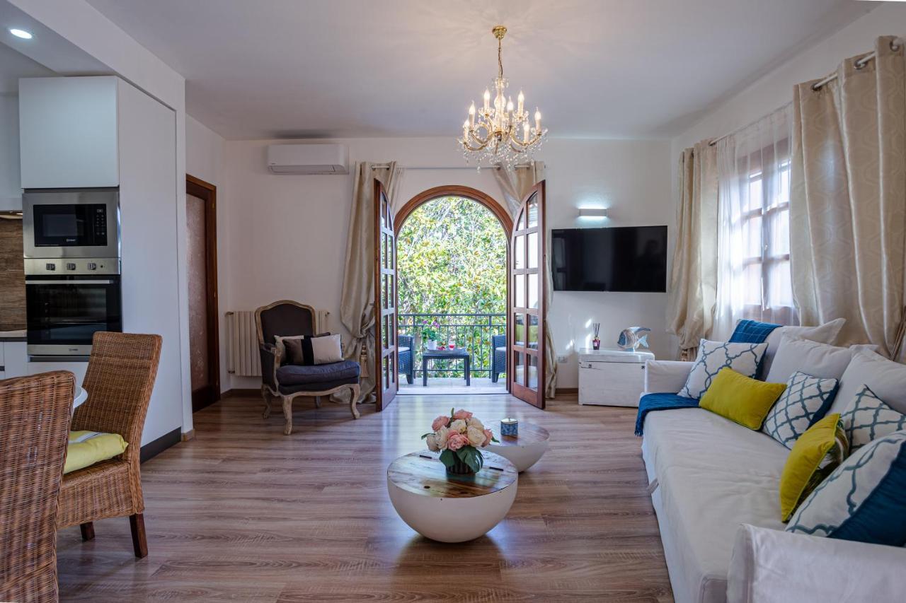 Appartamento San Teodoro Centro Экстерьер фото